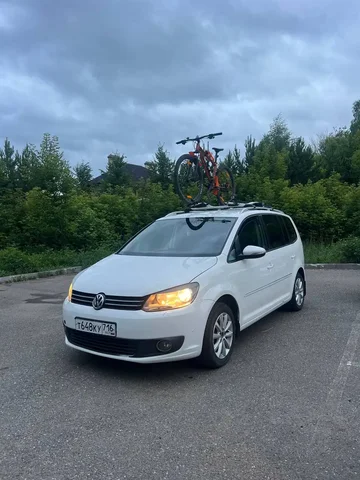 Volkswagen Touran 2011 - Авто в Казань