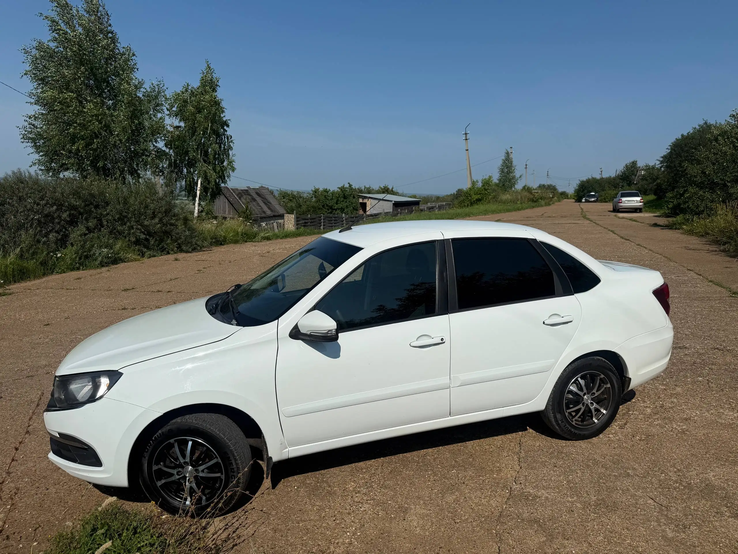 Лада Гранта 2019 - Легковые автомобили (Авто) в Нижнекамск