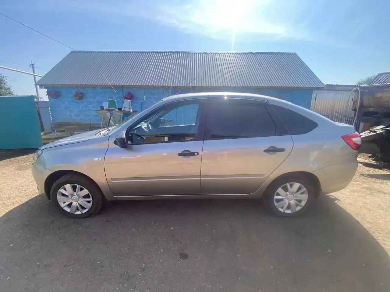 Лада Гранта Лифтбек 2019 - Легковые автомобили (Авто) в Казань