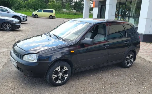 Продажа автомобиля 2010 года в Набережных Челнах - Авто в Набережные Челны