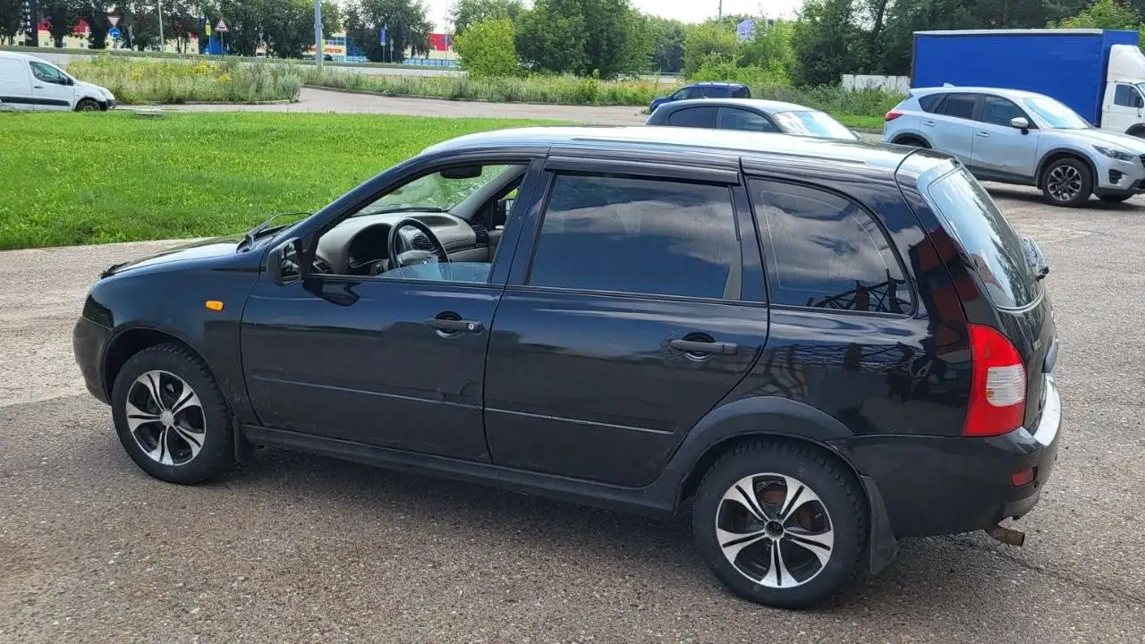 Продажа автомобиля 2010 года в Набережных Челнах - Легковые автомобили (Авто) в Набережные Челны