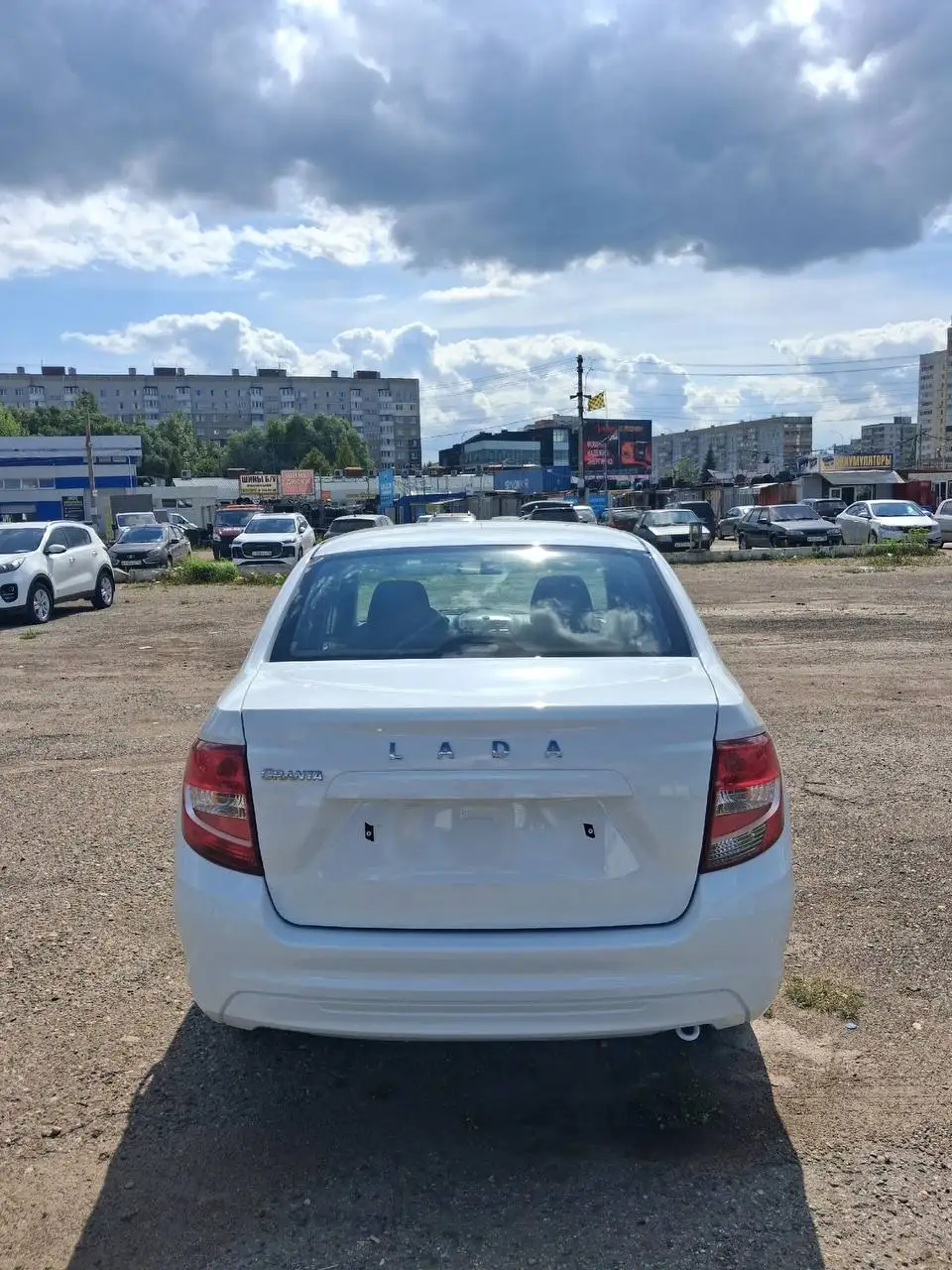 Новая Лада Гранта 2026 года в Казани - Легковые автомобили (Авто) в Казань