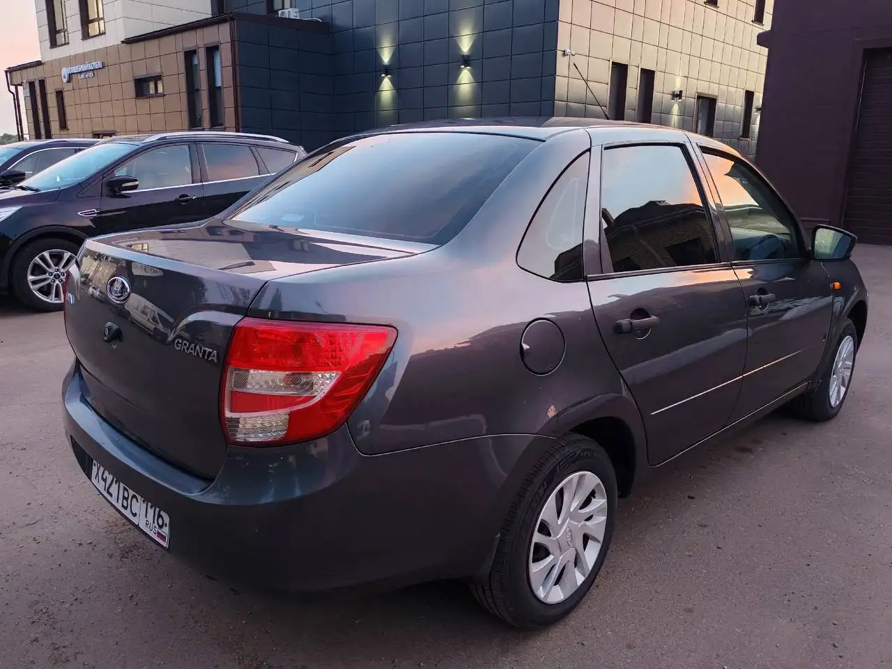 Продам Гранту, 1 хозяин, не битая - Легковые автомобили (Авто) в Нижнекамск