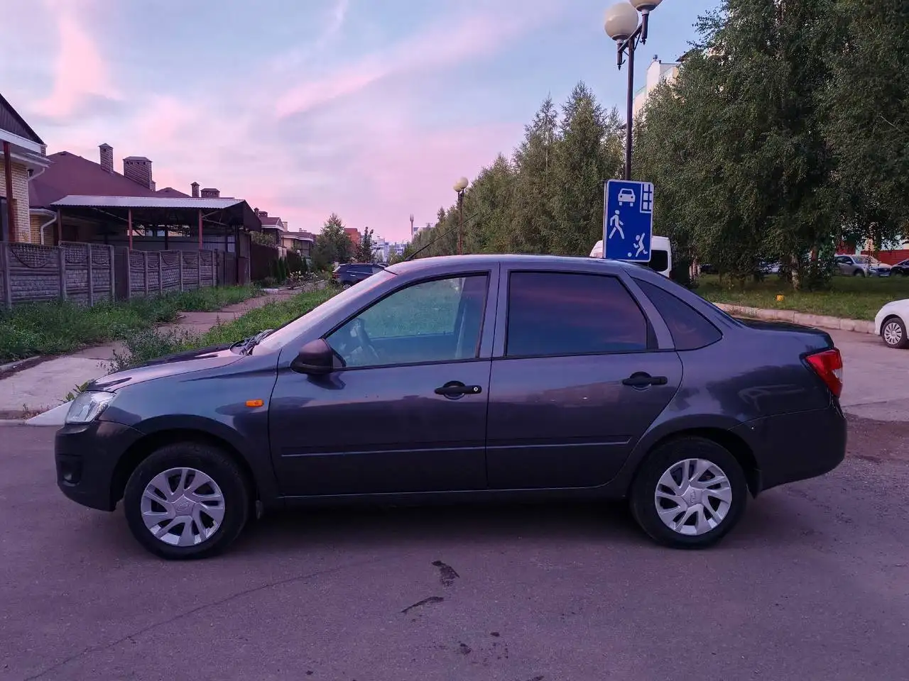 Продам Гранту, 1 хозяин, не битая - Легковые автомобили (Авто) в Нижнекамск
