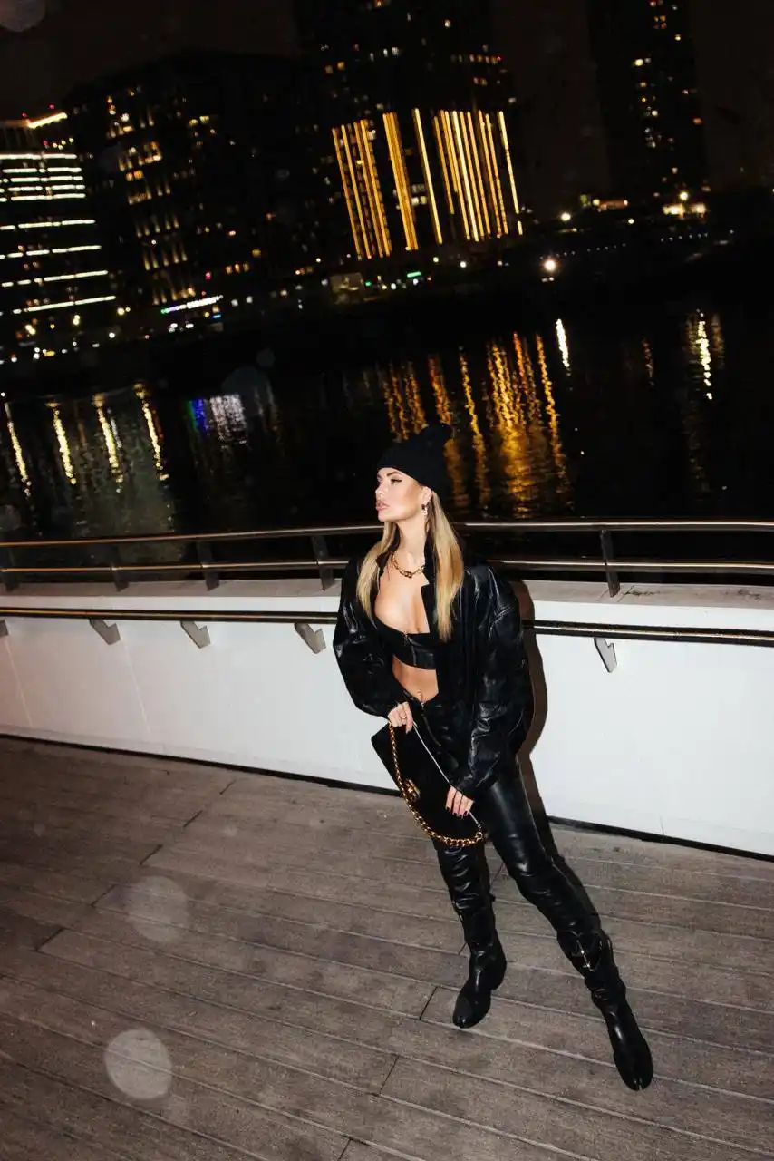 Топ и брюки из итальянской веган кожи