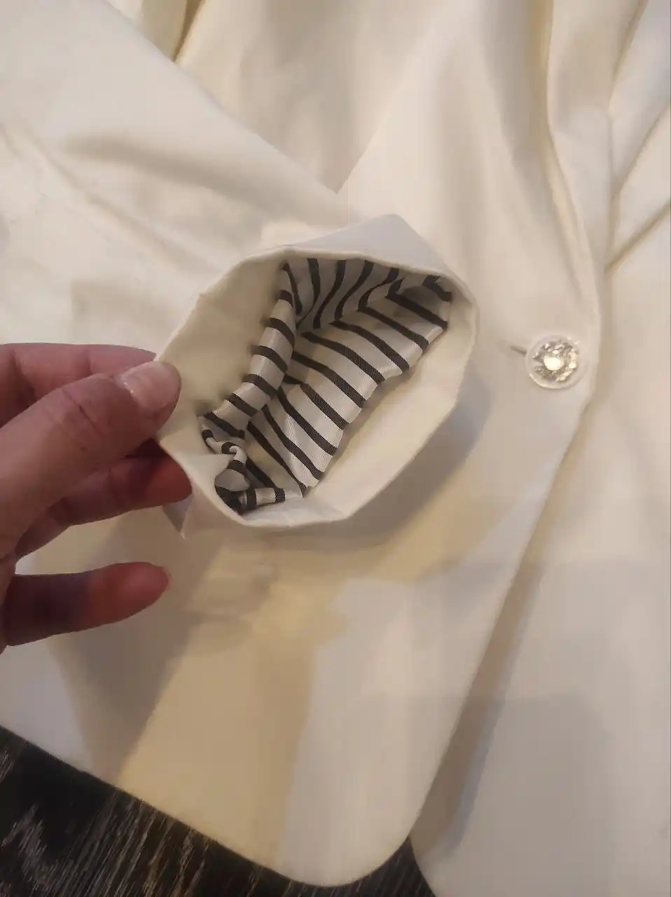 Пиджак женский Mango