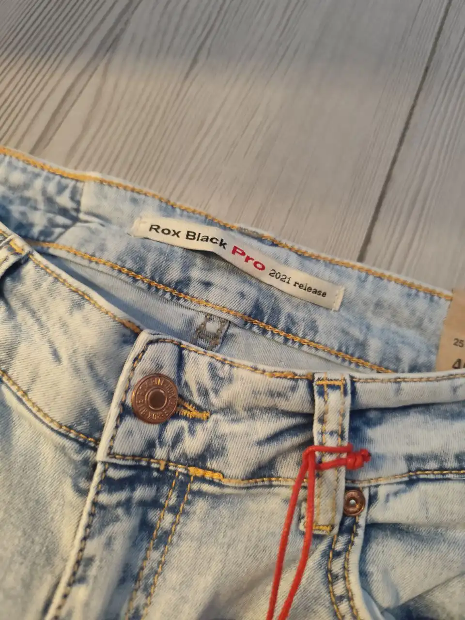 Новые джинсы клёш 44 размер