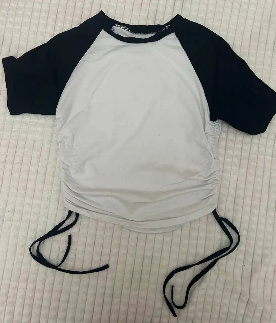 Продам одну вещь за 300 рублей