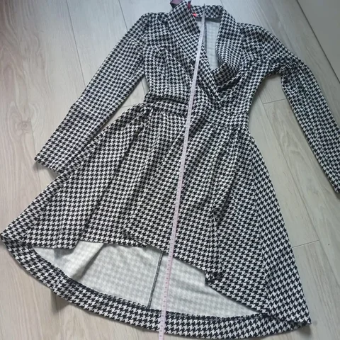 Новая одежда размер 40-44 - Одежда в Москва