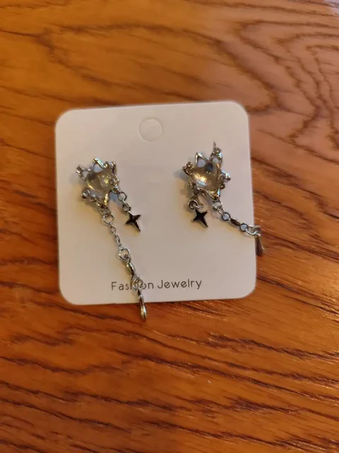 Бижутерия и брелки новые - Хобби и отдых в Москва