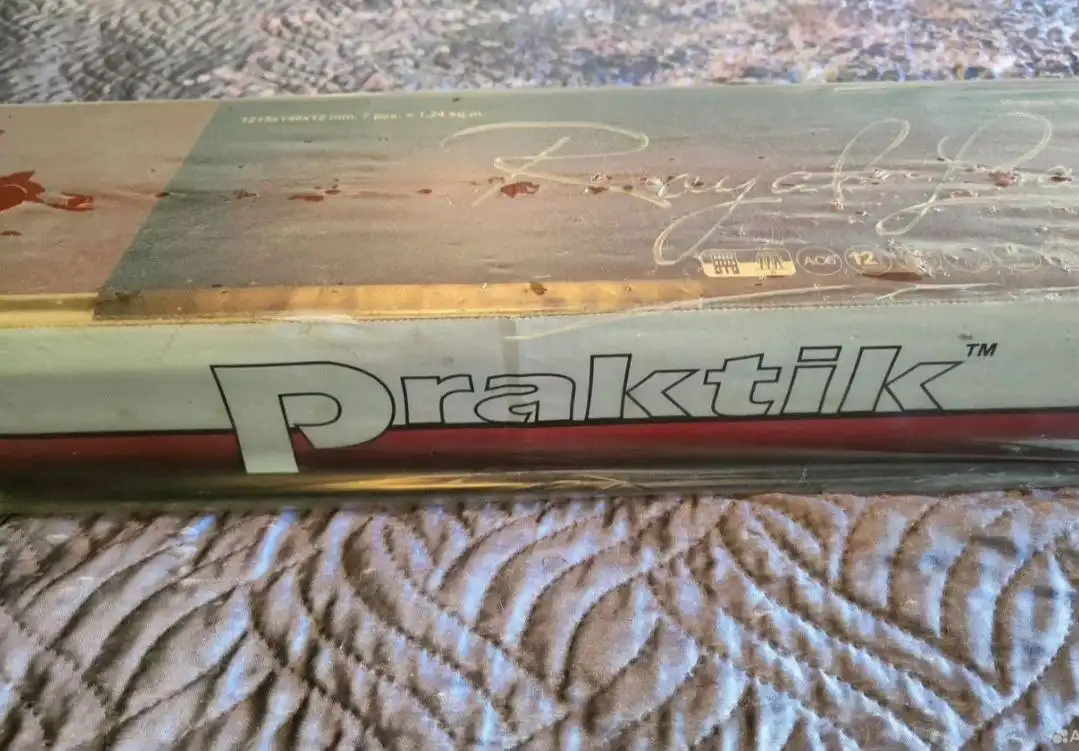 Продам ламинат Praktik белый глянцевый