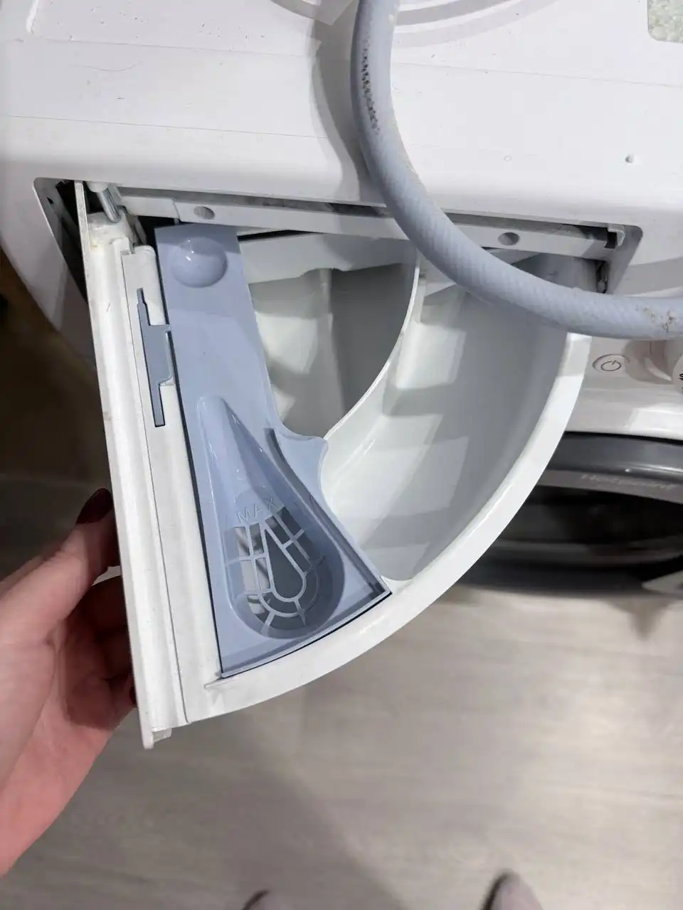 Стиральная машина Ariston-Hotpoint б/у