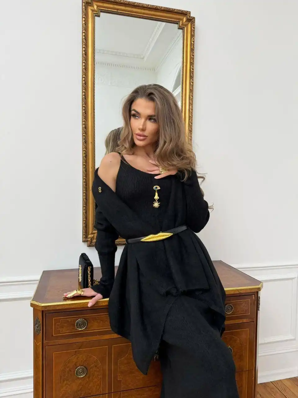 Flame Fashion: Трендовые женские вещи