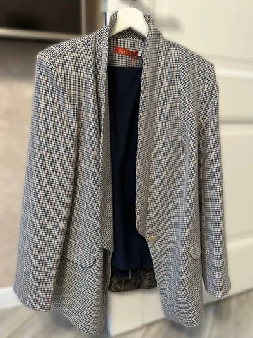 Продажа женских пиджаков новых размеров 50-56 - Одежда в Москва