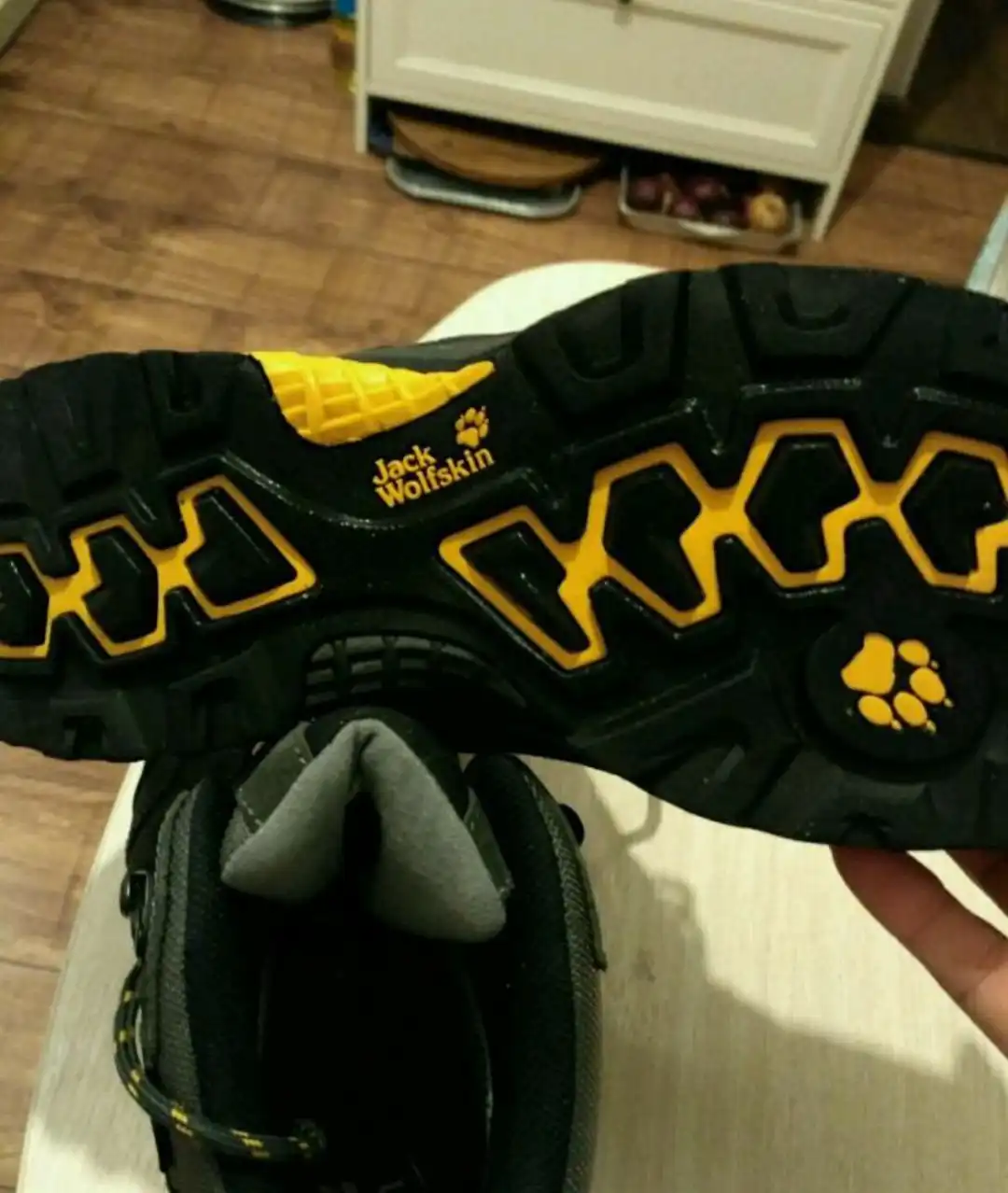 Куртка мужская зимняя Wolfskin 44 размера