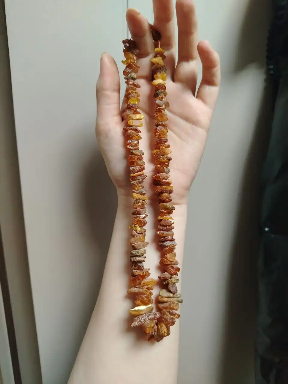 Натуральные янтарные бусы