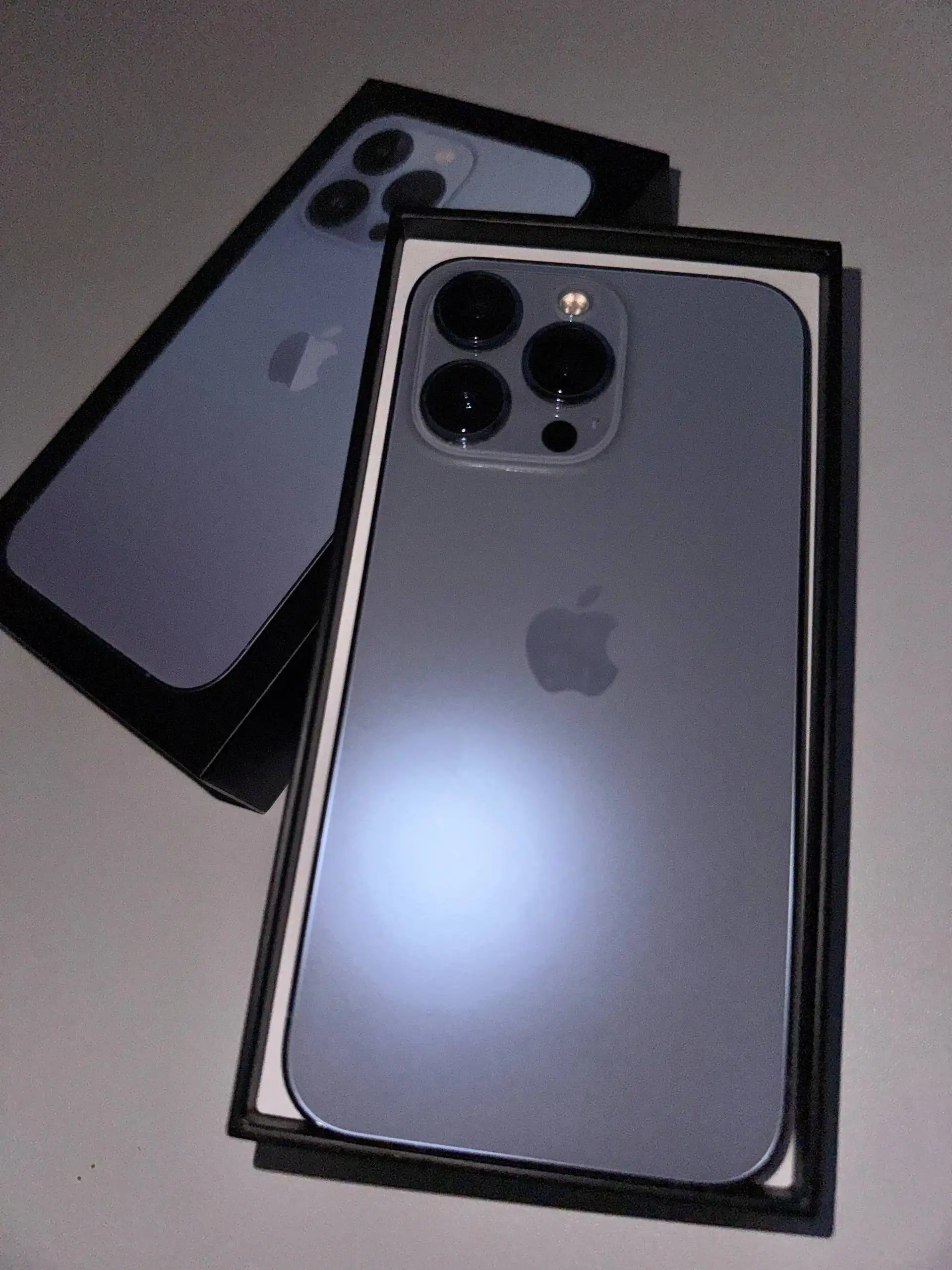 Продажа iPhone 13 Pro 512GB eSim+Sim - Смартфоны (Электроника) в Москва