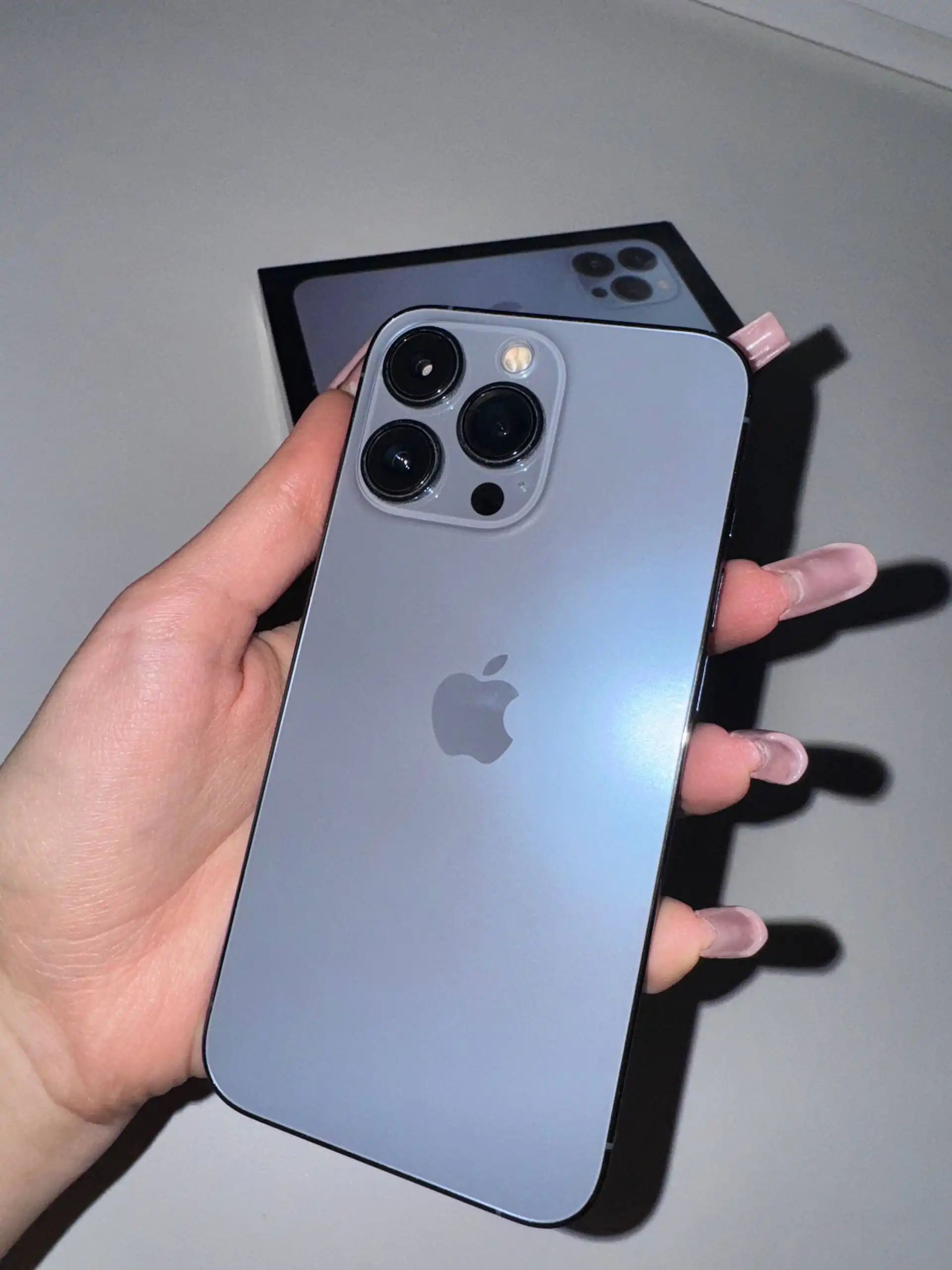 Продажа iPhone 13 Pro 512GB eSim+Sim - Смартфоны (Электроника) в Москва