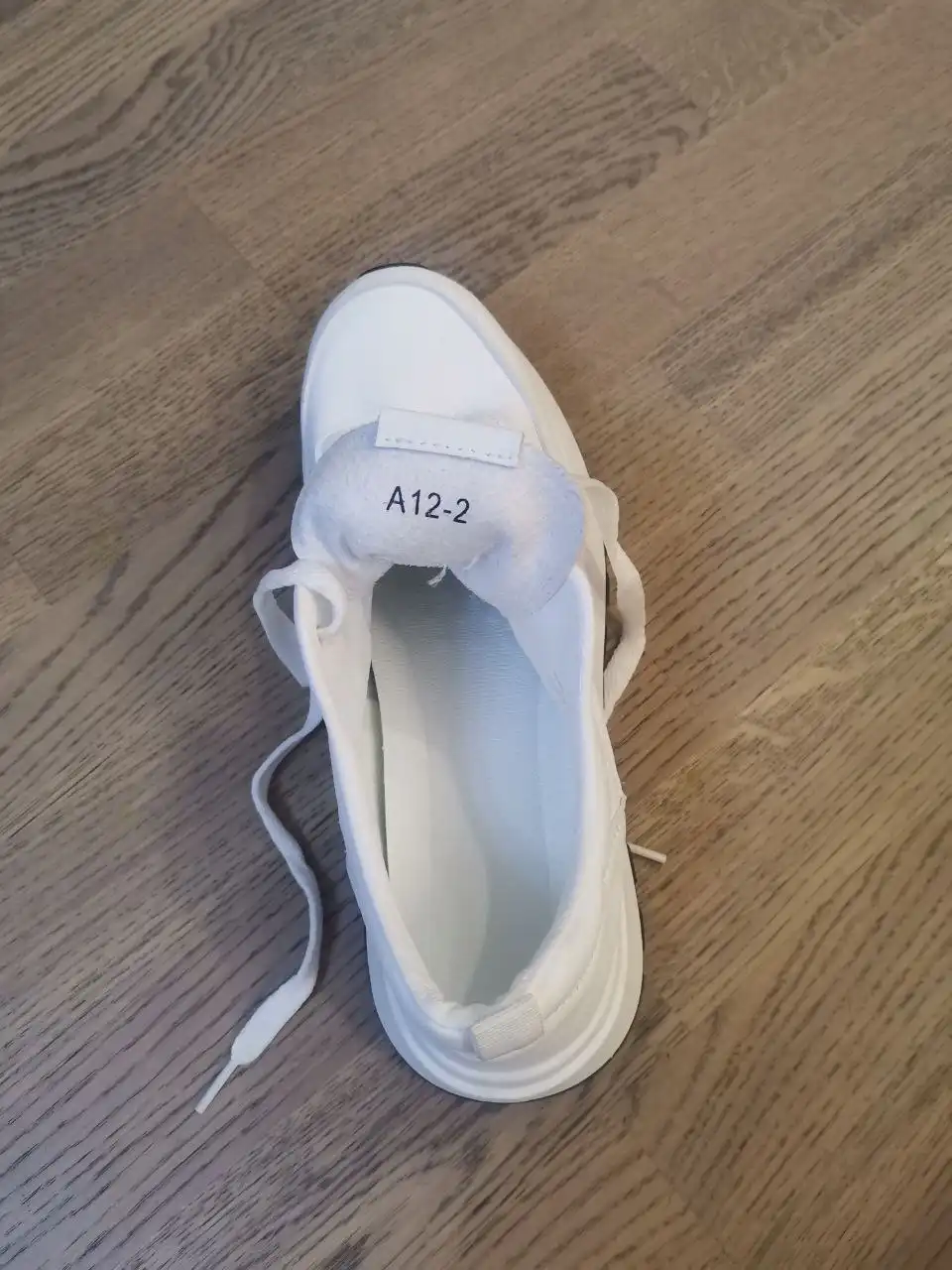 Новые женские кроссовки Podio - Обувь (Одежда) в Москва