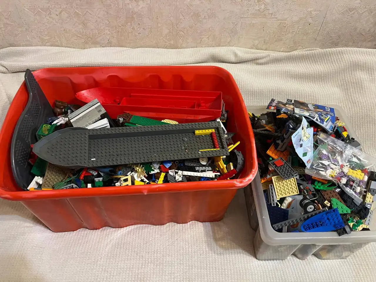 Продажа конструкторов Lego большими партиями