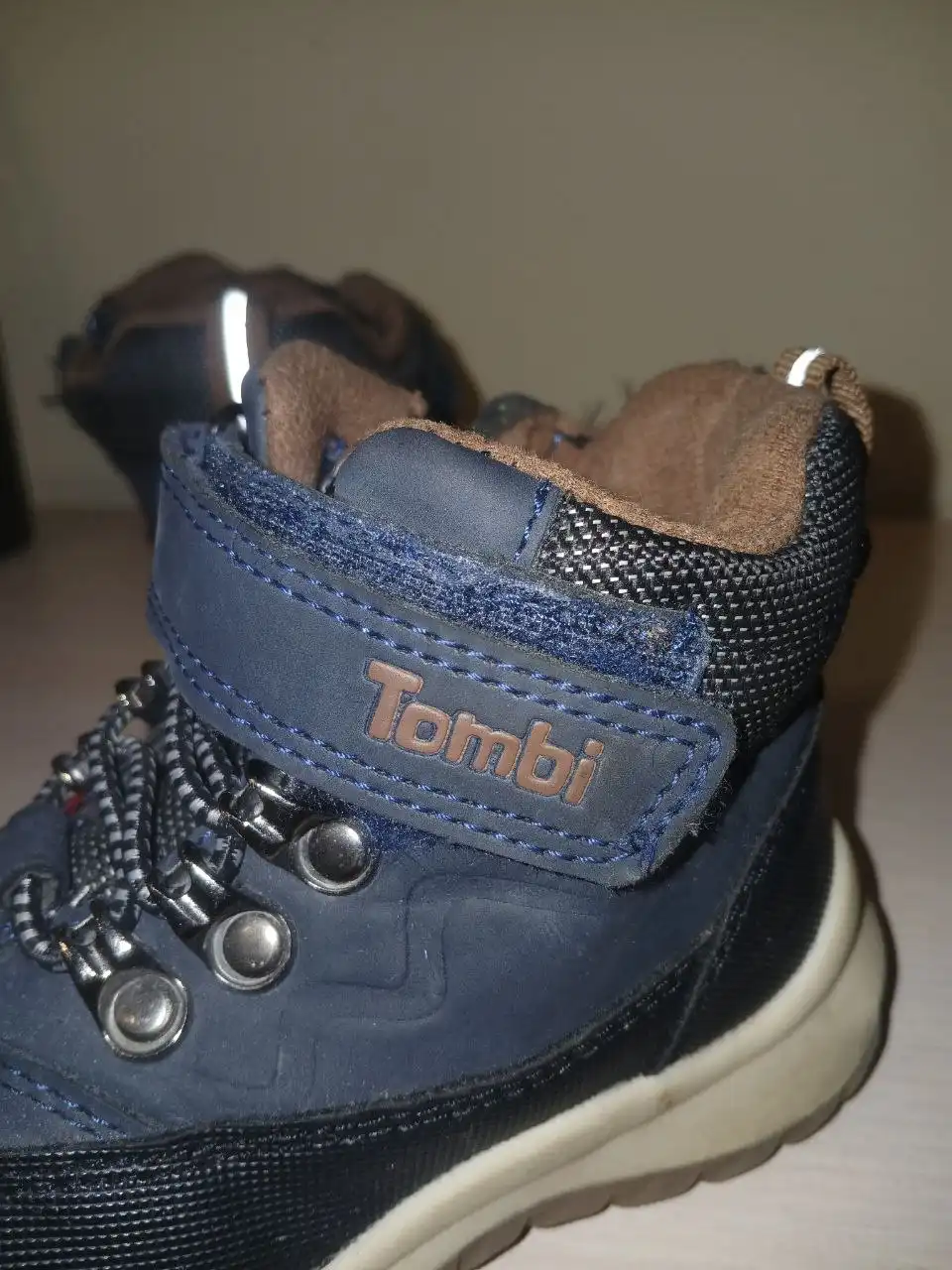 Зимние ботинки для мальчика 25 размер Tombi