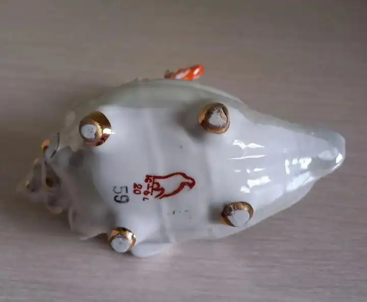 Статуэтка-пепельница 'Ракушка с рыбкой' Дулёвский фарфор