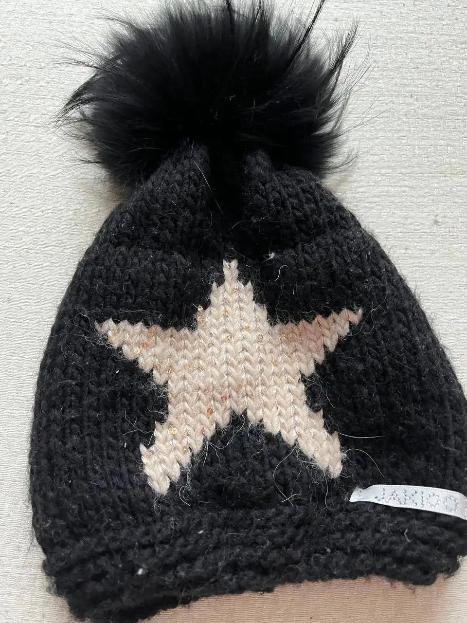 Шапка Jakioo (Италия) со звездой, новая