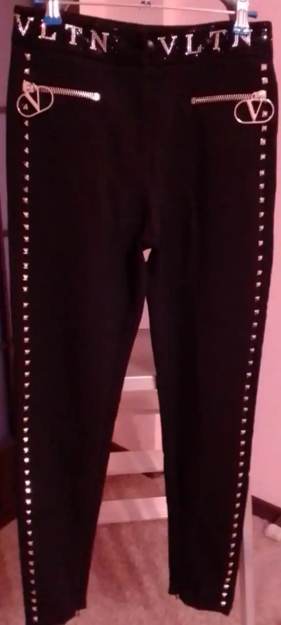 Блузка и брюки турецкого производства