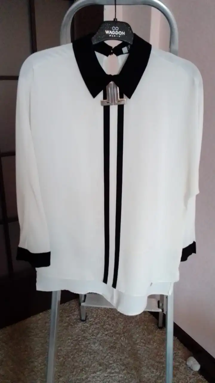 Блузка и брюки турецкого производства