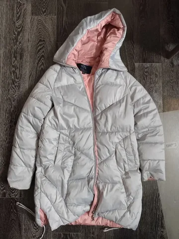 Пуховик Milton 46 размера - Одежда в Москва