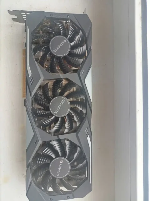 Видеокарта Gigabyte GeForce RTX 2070 Super 8Gb б/у - Ноутбуки в Москва