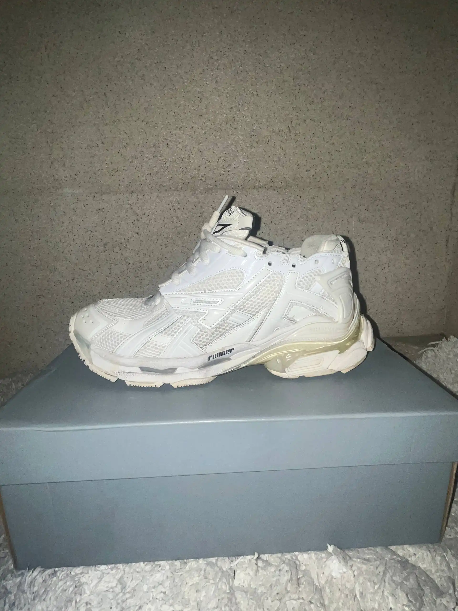 Продажа одежды 44 размера в идеальном состоянии - Одежда в Москва