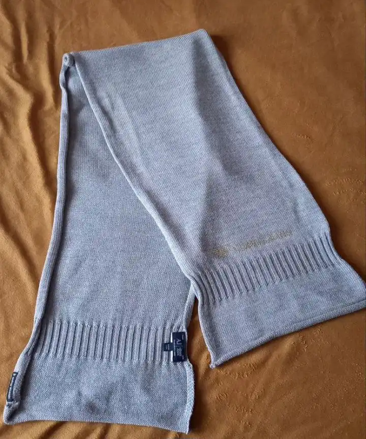 Шарф Armani Jeans из шерсти - Аксессуары (Одежда) в Москва