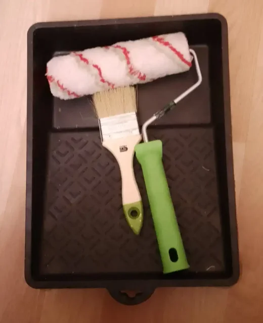 Три предмета даром у метро Царицыно - Бумага в Москва