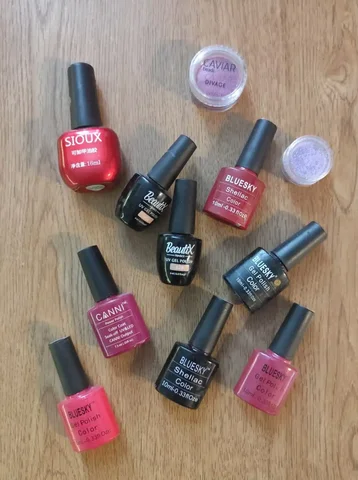 Гель-лаки и украшения для ногтей - Банковские карты в Москва