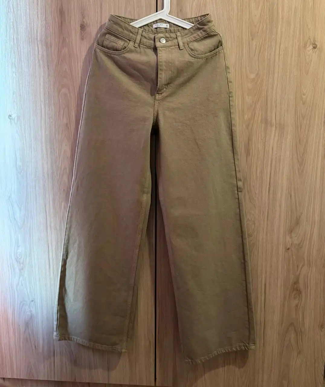 Новая одежда в идеальном состоянии - Одежда в Москва