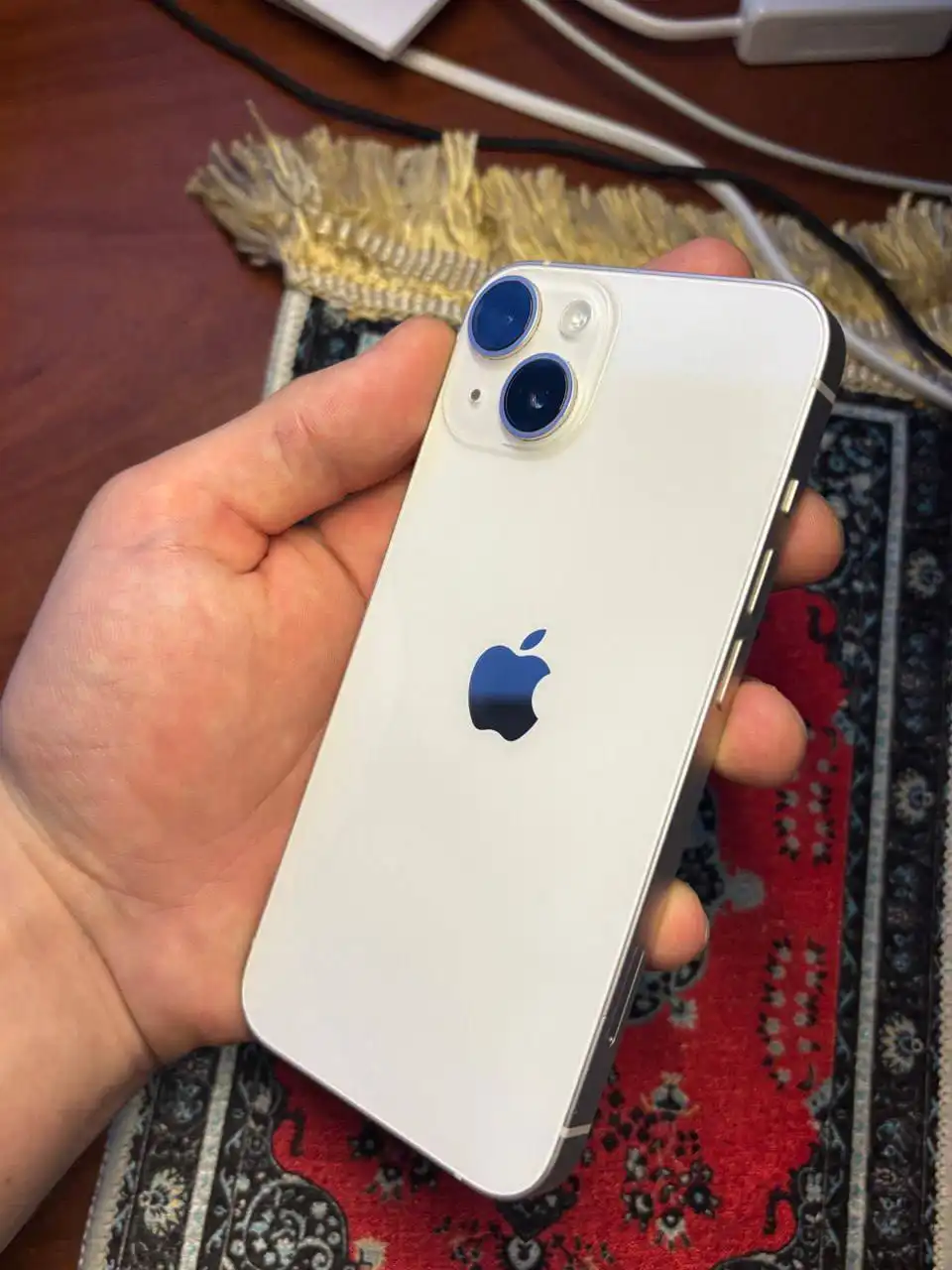 iPhone 14 128 ГБ б/у в идеальном состоянии - Смартфоны и телефоны (Электроника) в Москва