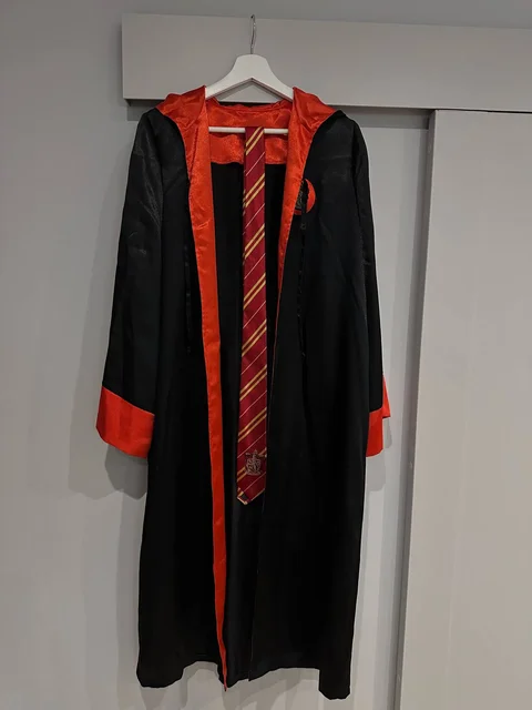 Мантии Гарри Поттер с капюшоном и галстуком - Банковские карты в Москва