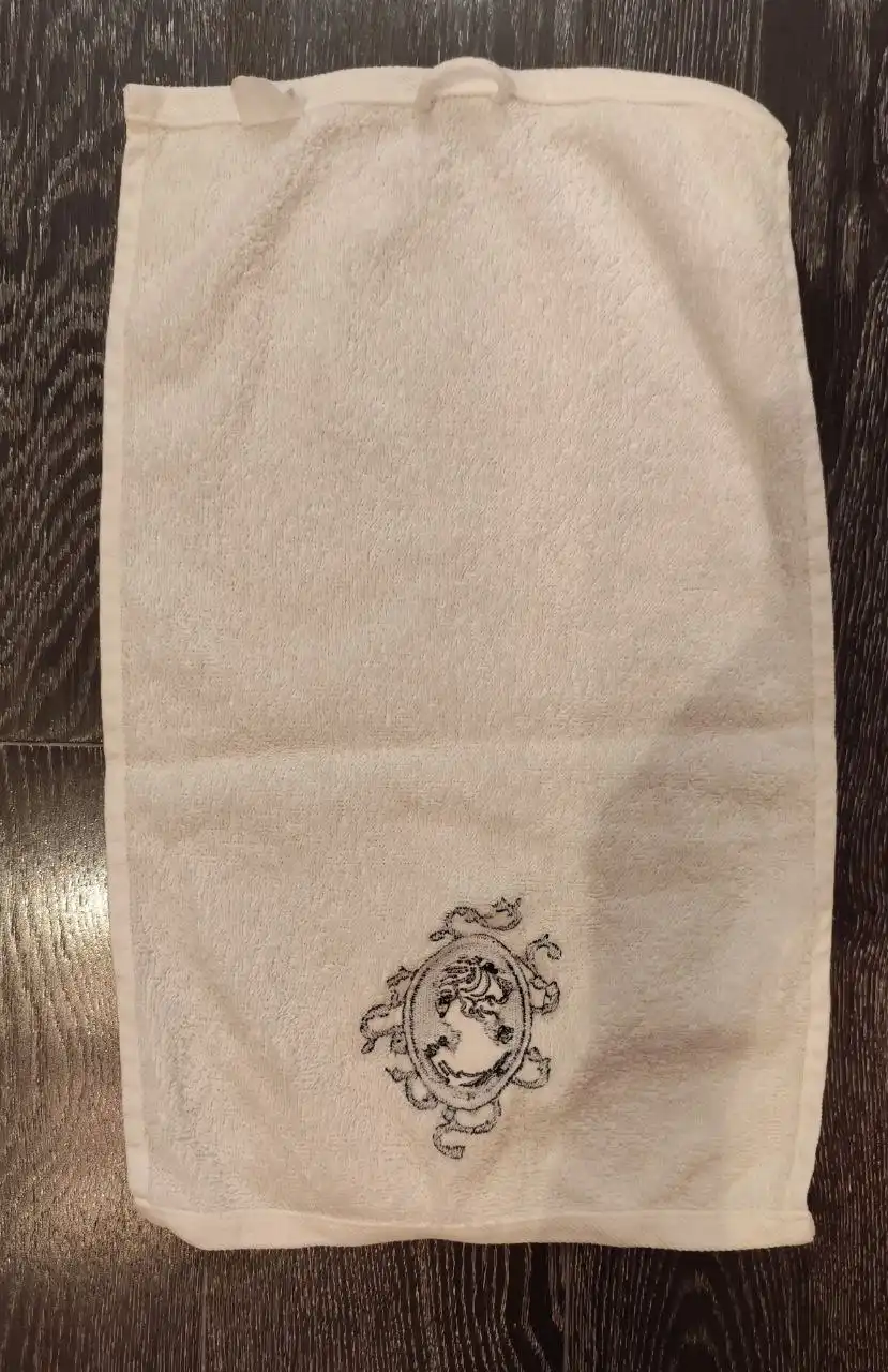 Миниатюрное полотенце 26.5*46.5 - Текстиль (Барахолка) в Москва