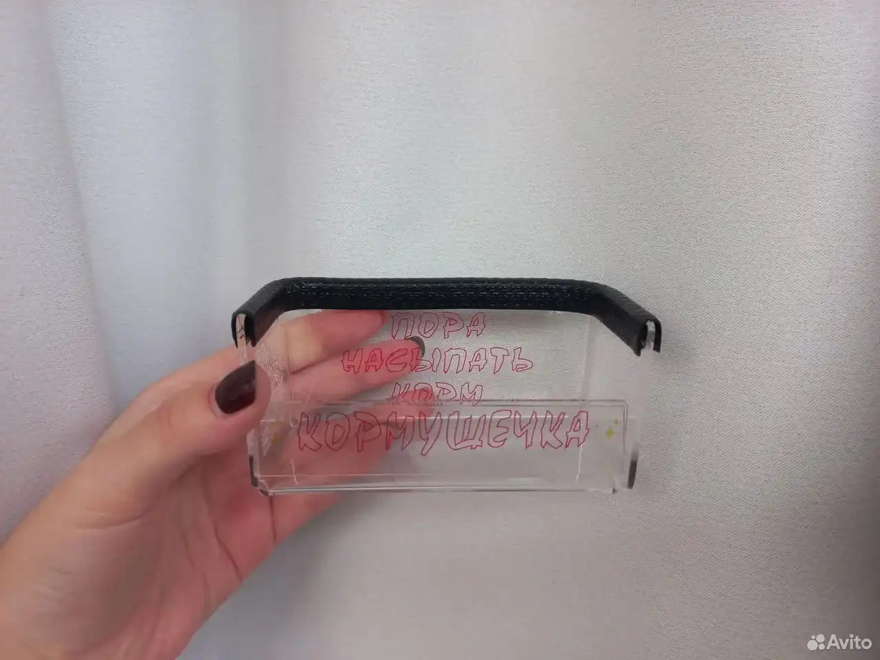 Новая кормушка для птиц с креплением на клейкой ленте - Барахолка в Красноуфимск