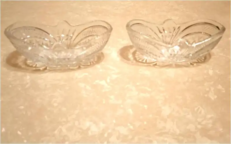 Набор из двух хрустальных салатников в форме ладьи - Посуда (Барахолка) в Москва