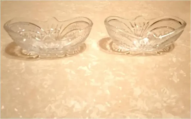 Набор из двух хрустальных салатников в форме ладьи - Банковские карты в Москва