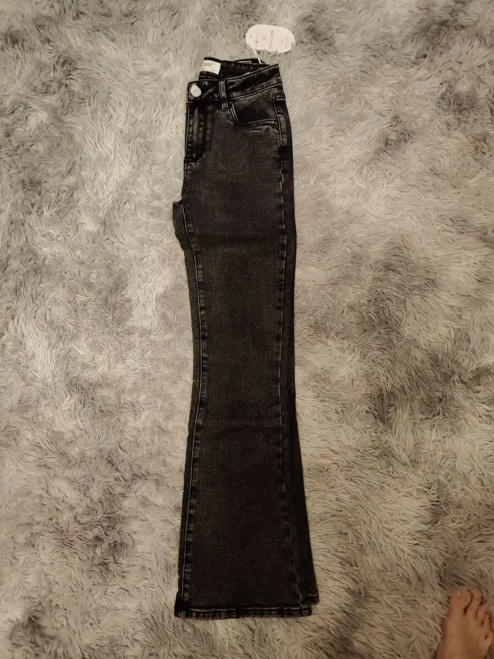 Продам новые джинсы с биркой размер 26 - Джинсы (Одежда) в Москва