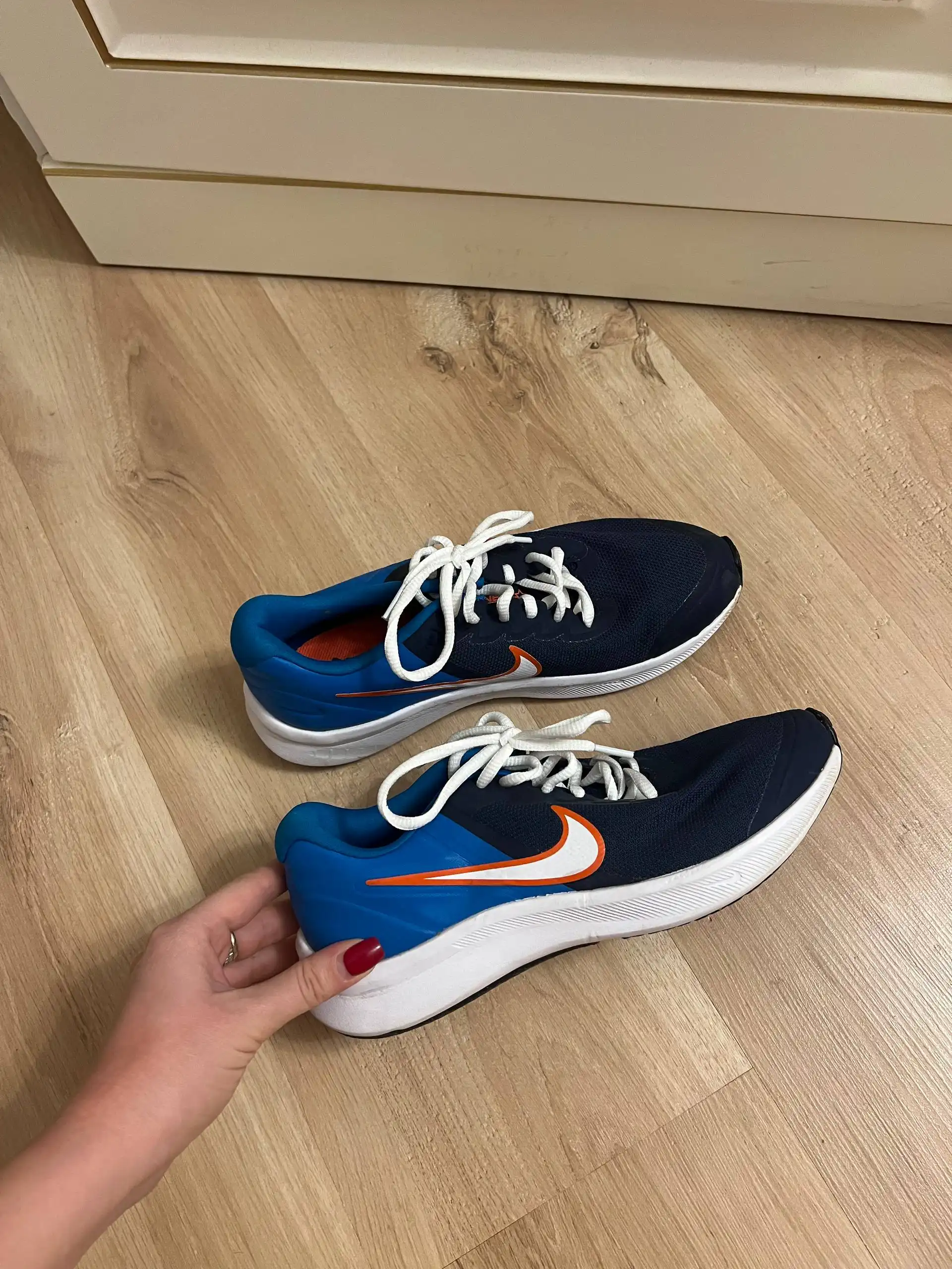 Новые кроссовки Nike размер 37,5-38 - Обувь (Одежда) в Москва