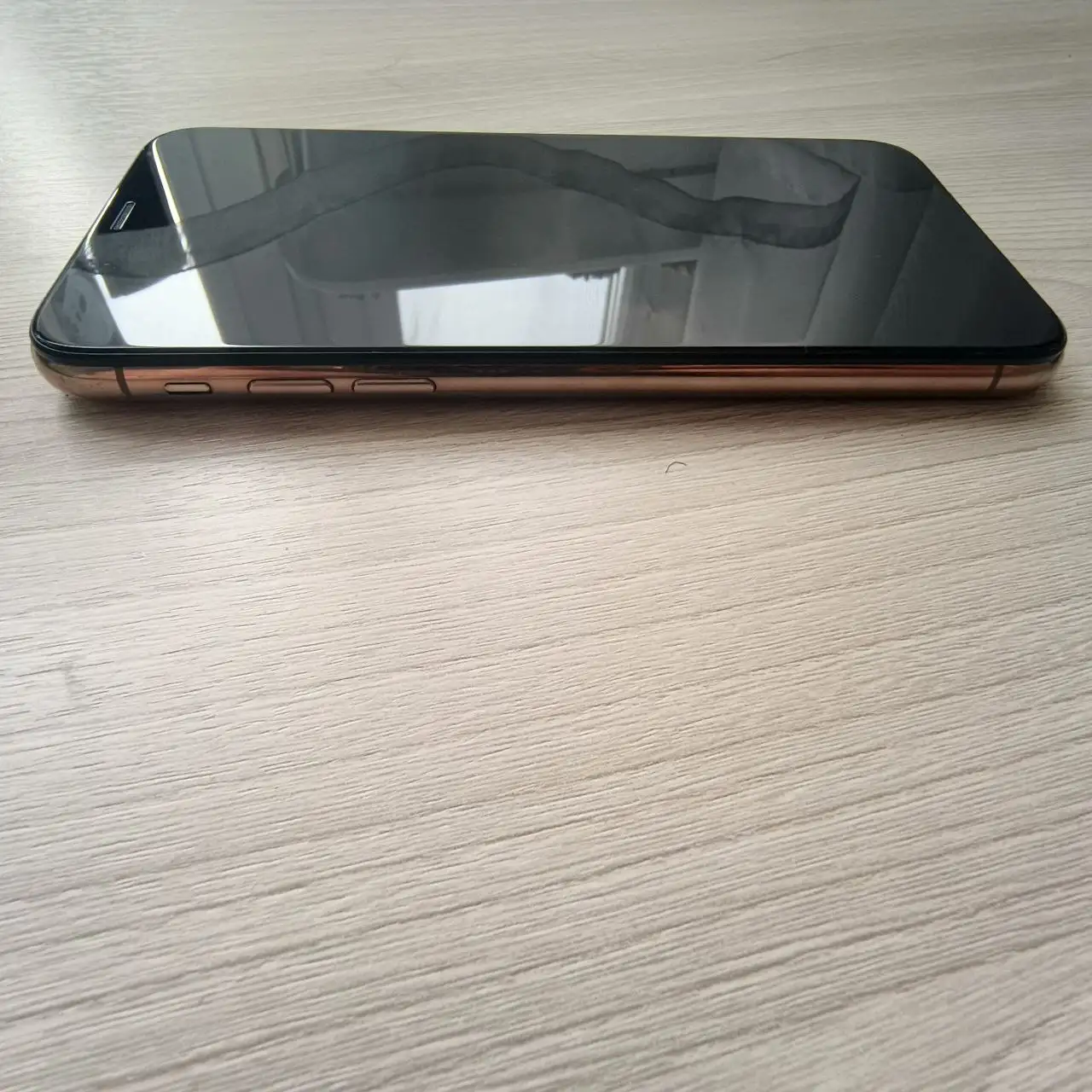 Продам iPhone XS с заменённым экраном - Смартфоны (Электроника) в Видное