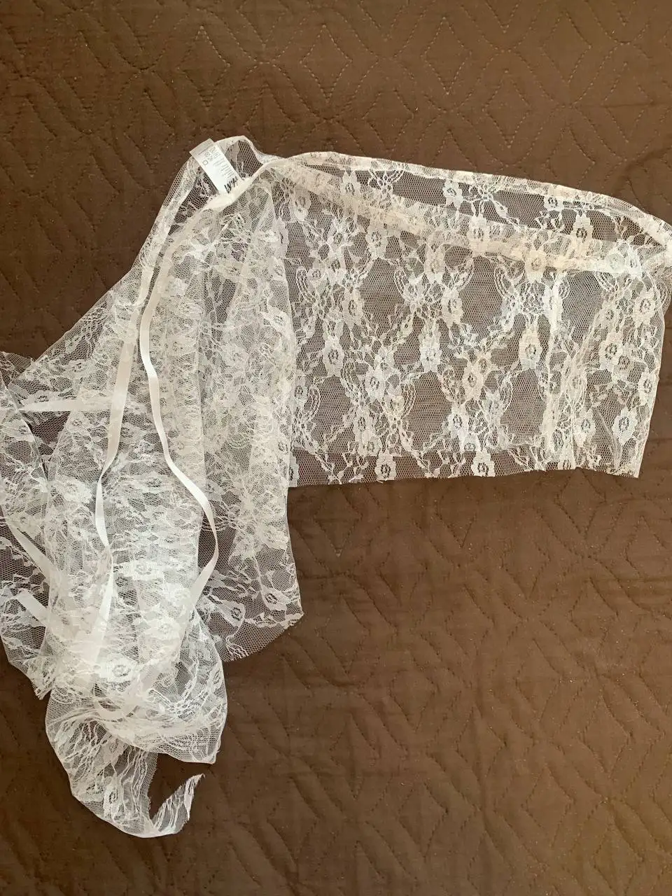 Levi’s оригинал 25 размер с кружевом из HM - Джинсы (Одежда) в Москва