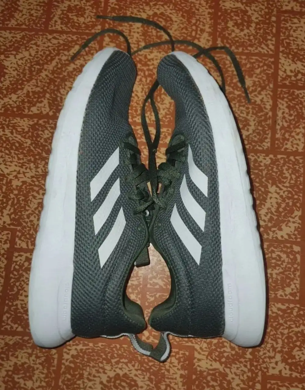 Оригинальные кроссовки Adidas 2019 года - Обувь (Одежда) в Москва