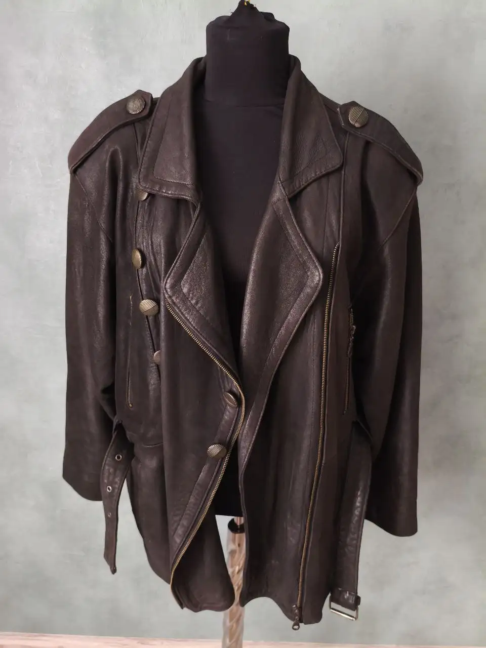 Куртка женская кожаная - нубук б/у - Верхняя одежда (Одежда) в Зеленоград