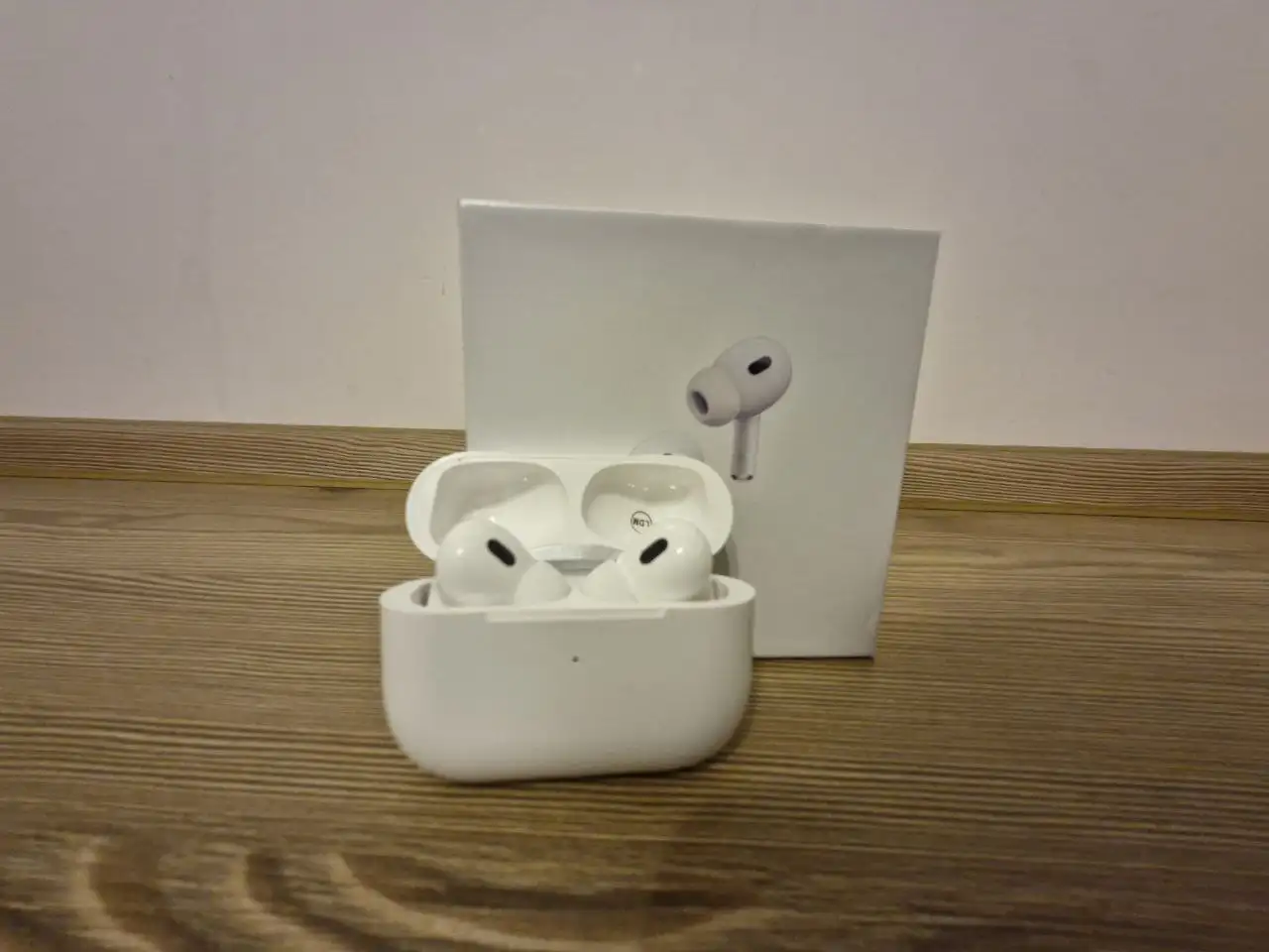 Беспроводные наушники с одним использованием - Аудиотехника (Электроника) в Москва