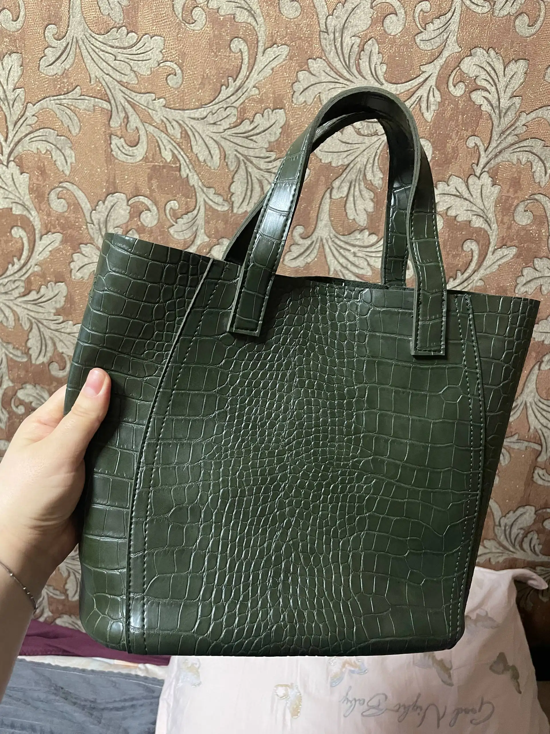 Барахолка Москва: товар без ремешка - Барахолка в Москва